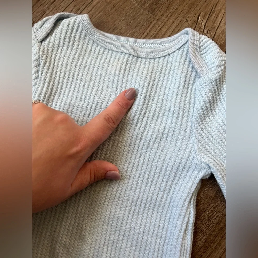 Bundle of Three Long Sleeve Onesies 6-9 Months - Picture 4 of 4